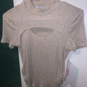 Cut-Out Tee size Large in oatmeal cream color